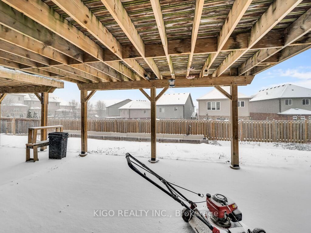 193 Mccann Street - Photo 35