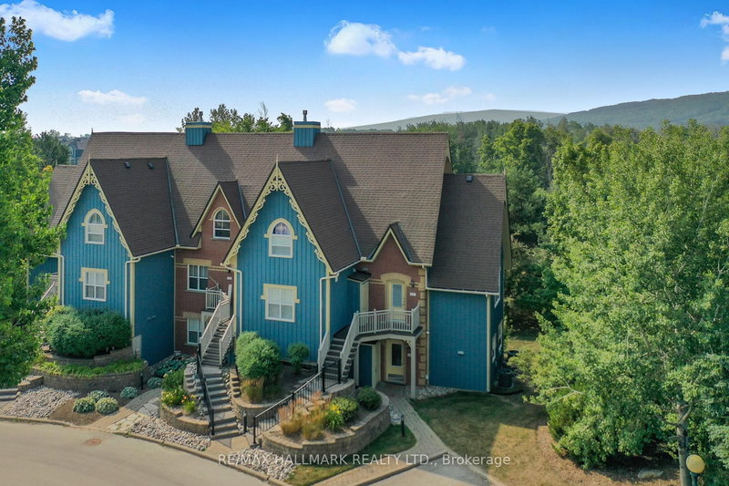 home for sale on 101-184 Snowbridge Way