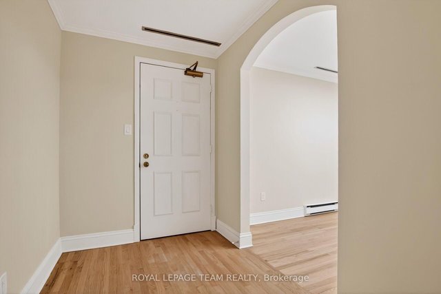 9 - 160 Bruyere Street