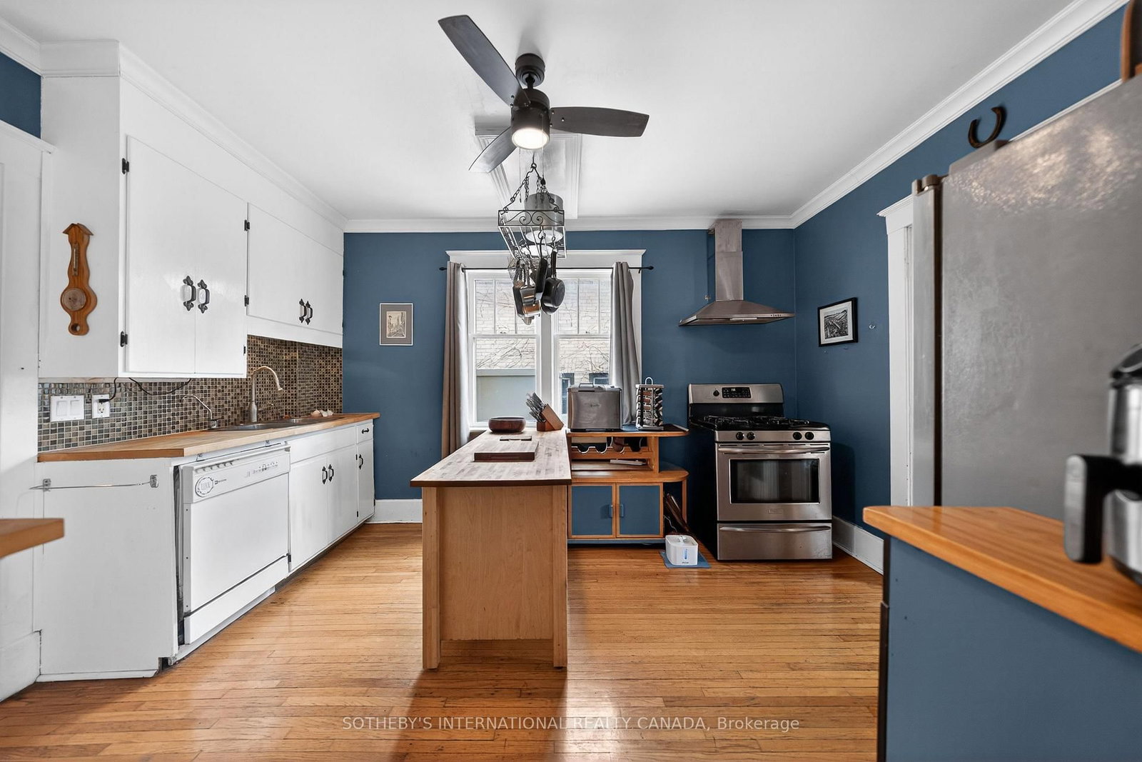 327 Park Street - Photo 14