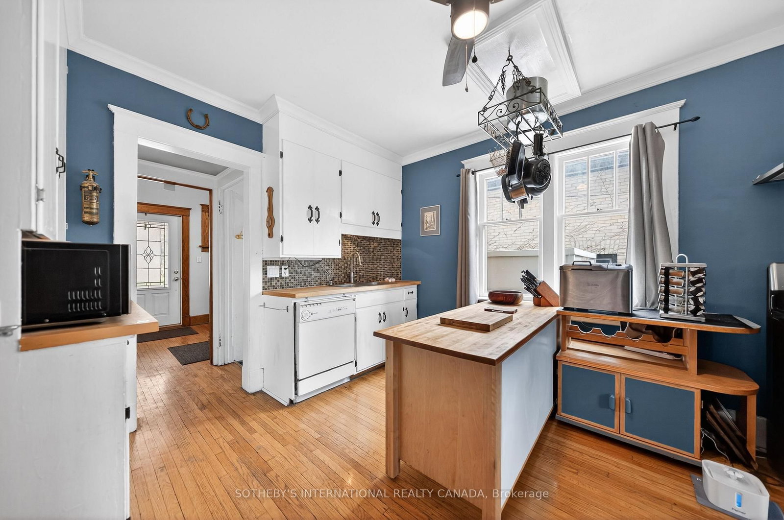 327 Park Street - Photo 16