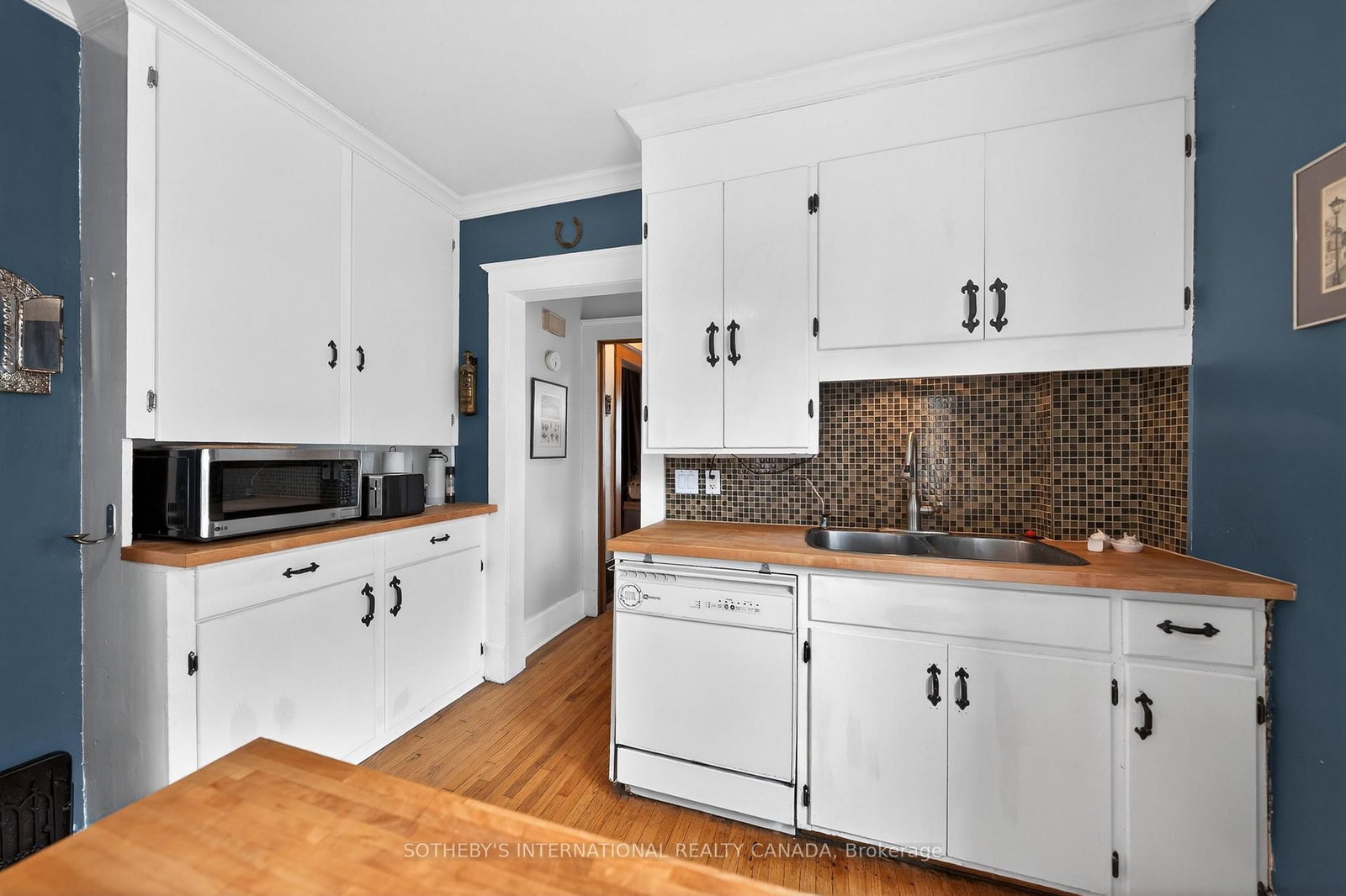 327 Park Street - Photo 17