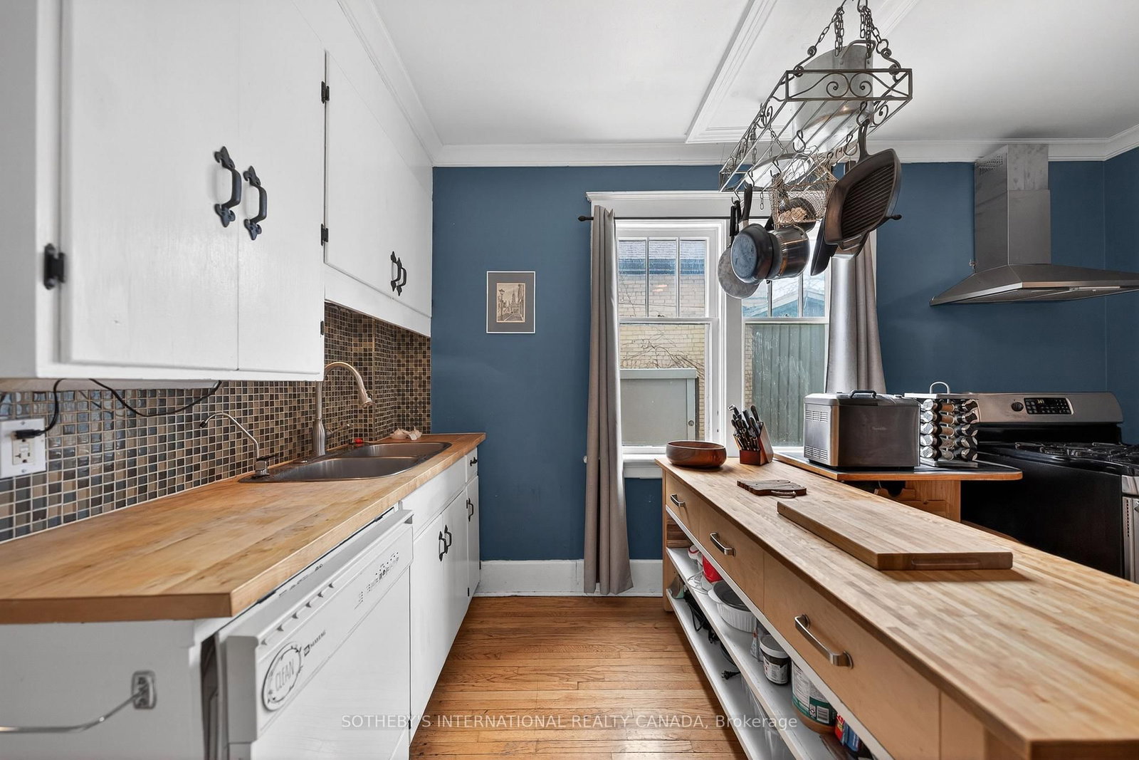 327 Park Street - Photo 18