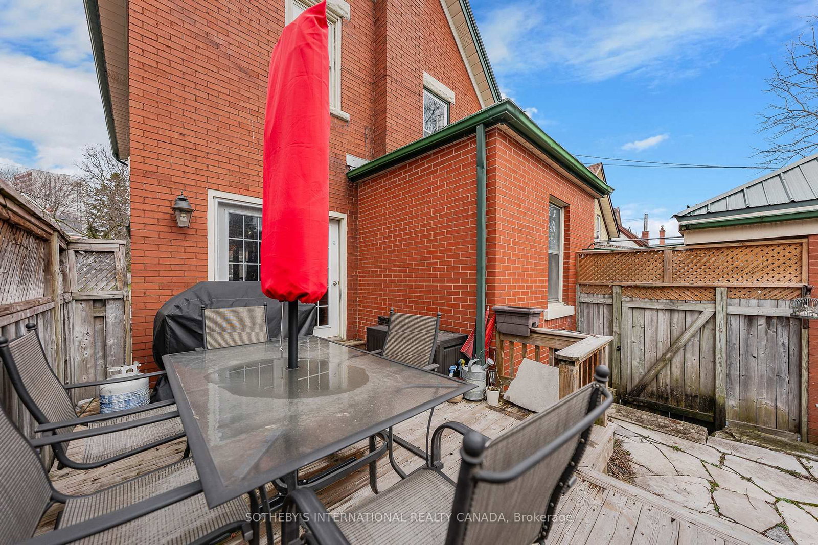 327 Park Street - Photo 47