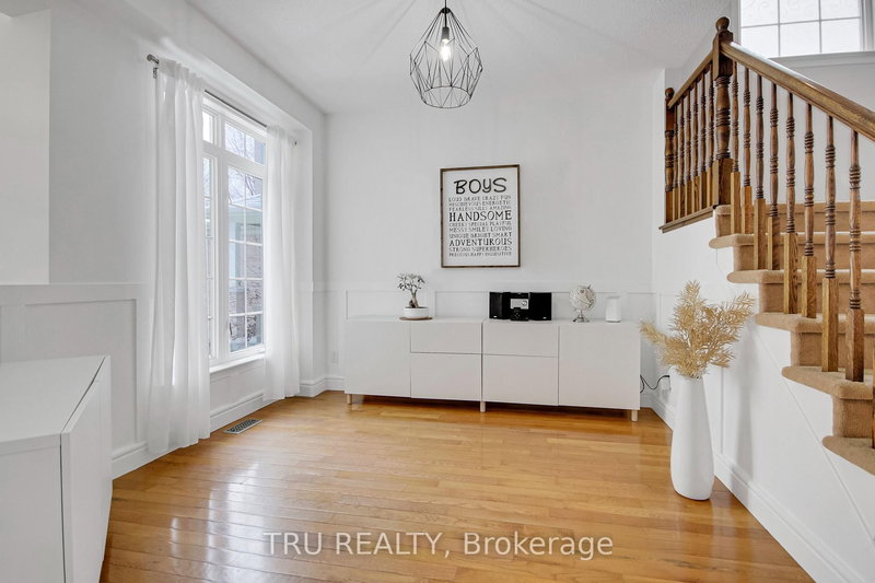 320 Eckerson Ave, Ottawa, K2S 0K8 | Image 3