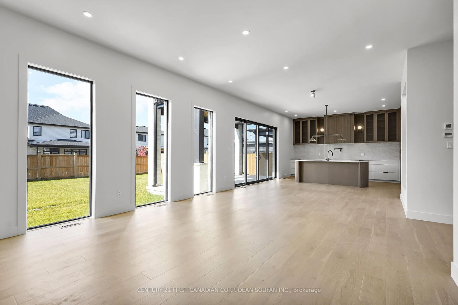 7132 SILVER CREEK Circle - Photo 12