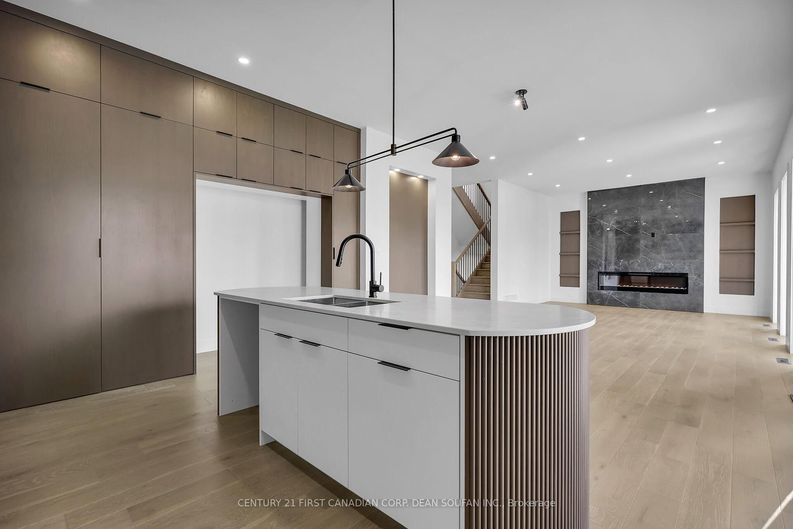 7132 SILVER CREEK Circle - Photo 15