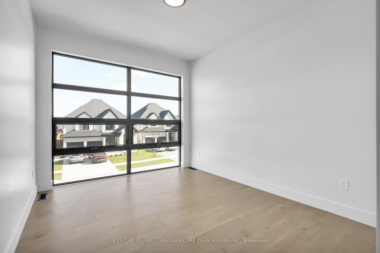 7132 SILVER CREEK Circle - Photo 30