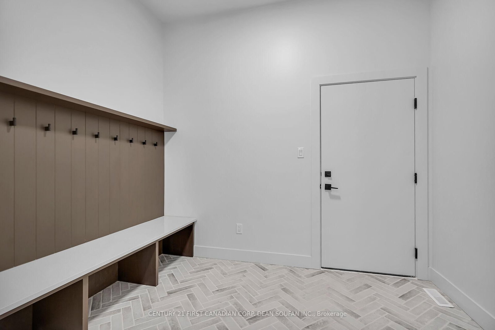 7132 SILVER CREEK Circle - Photo 8