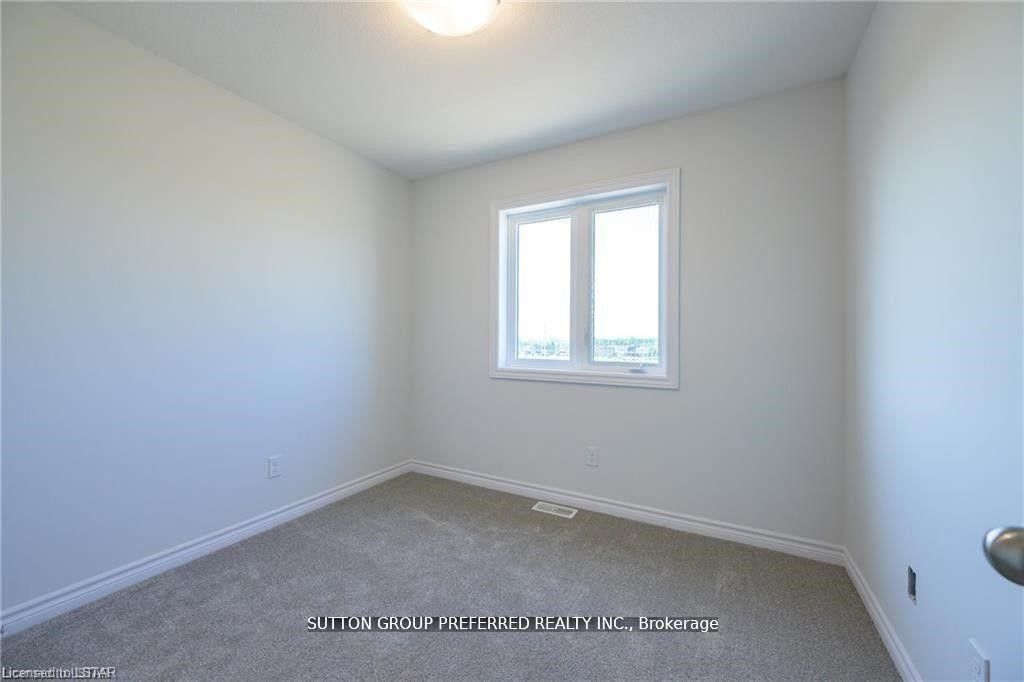 343 Kennington Way - Photo 22