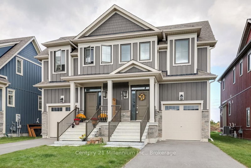 home for lease on 142 RED PINE Street