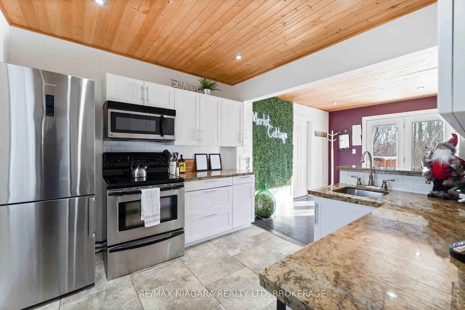 1459 Niagara Stone Road - Photo 13