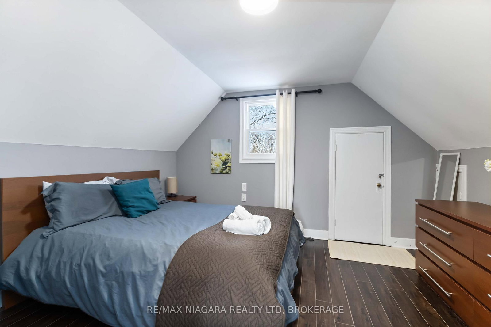 1459 Niagara Stone Road - Photo 27