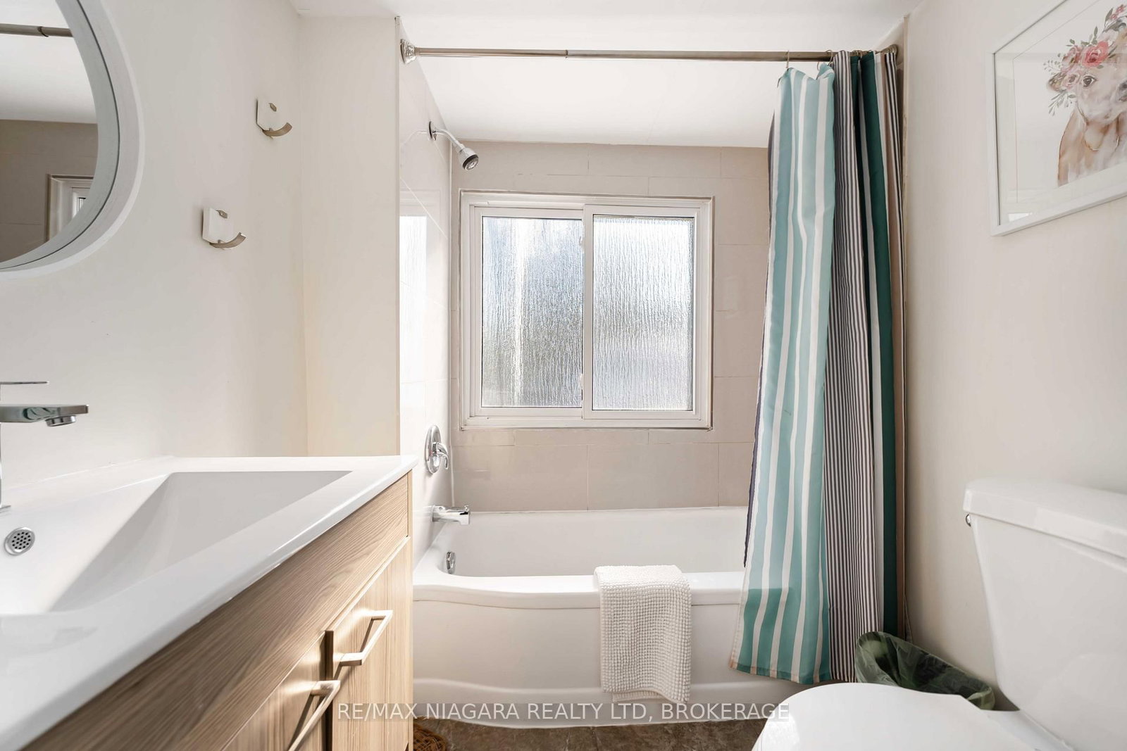 1459 Niagara Stone Road - Photo 32