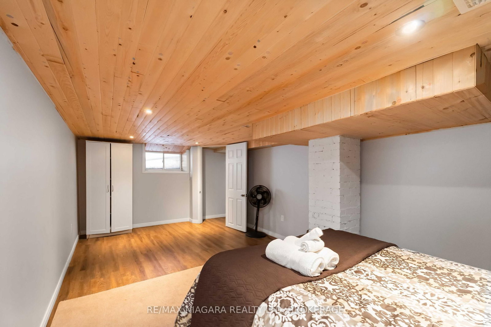 1459 Niagara Stone Road - Photo 35