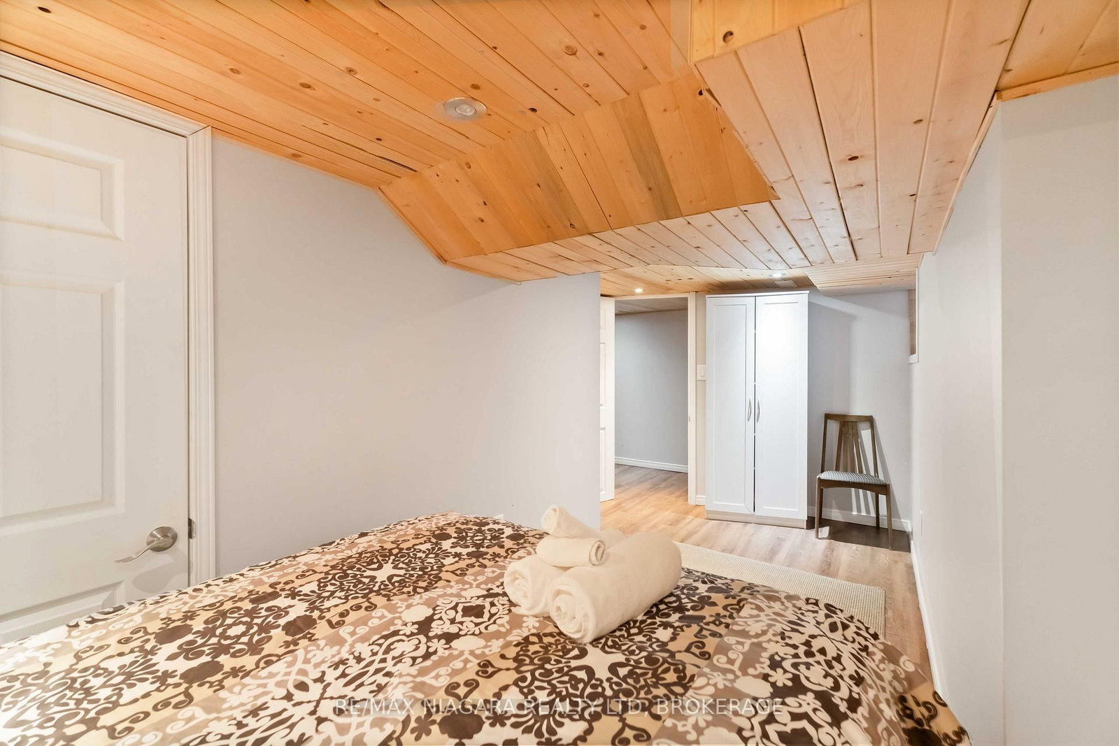 1459 Niagara Stone Road - Photo 37