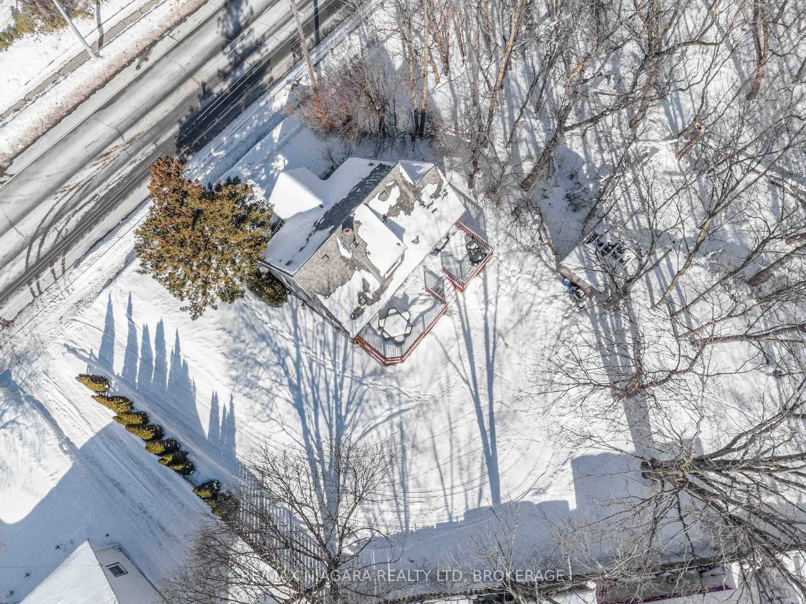 1459 Niagara Stone Road - Photo 42