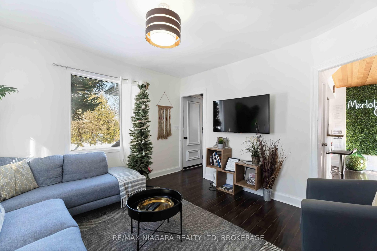 1459 Niagara Stone Road - Photo 6