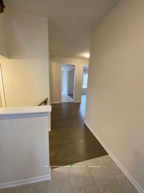 23 Steven Dr, Thorold, L3B 0G4 | Image 2