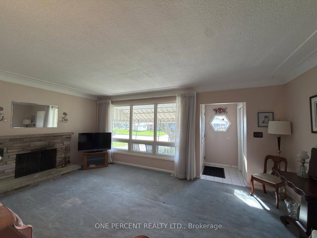 8800 Champlain Drive