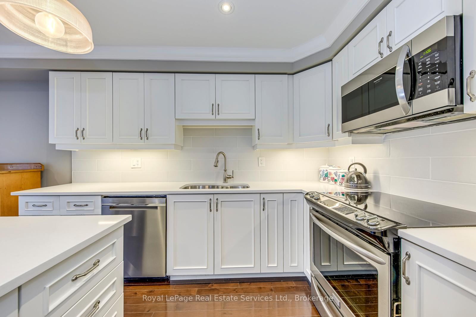 22 Spring Creek Drive, Unit 33 - Photo 13