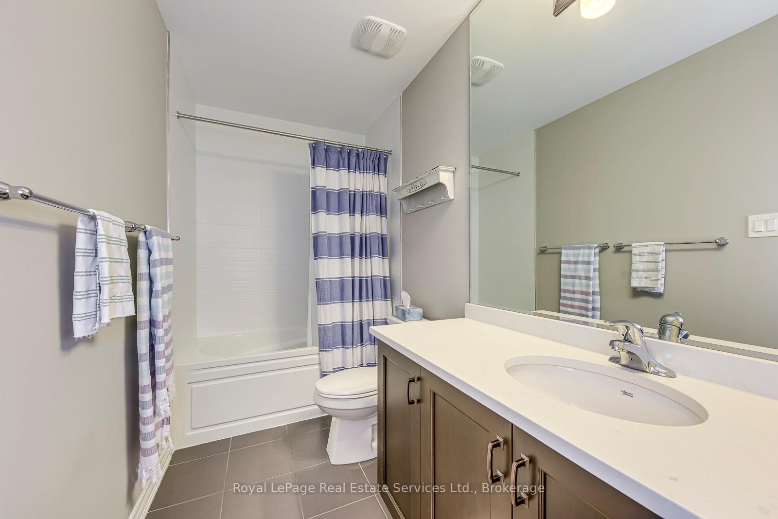 22 Spring Creek Drive, Unit 33 - Photo 25