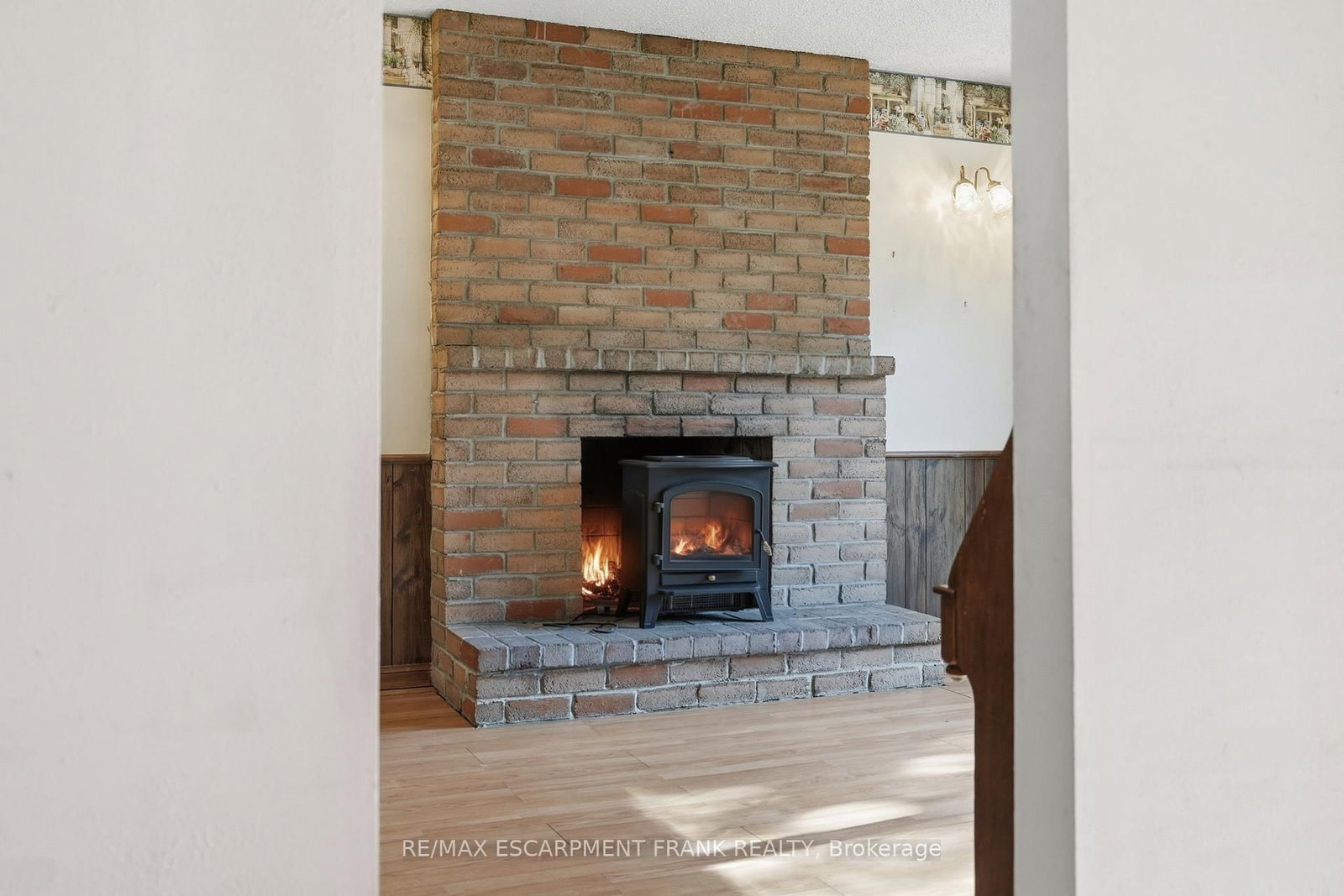 Detached House for sale at 471 KNIGHTSBRIDGE Crescent, Hamilton, Ontario, L9G 3S4 - Ancaster - MLS: X12998400