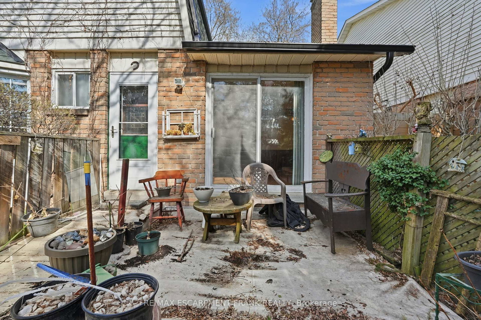 Detached House for sale at 471 KNIGHTSBRIDGE Crescent, Hamilton, Ontario, L9G 3S4 - Ancaster - MLS: X12998400