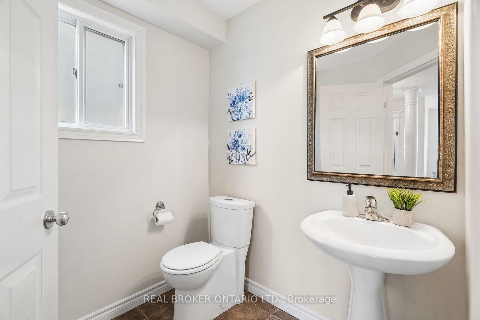 124 Ridge Top Crescent - Photo 10