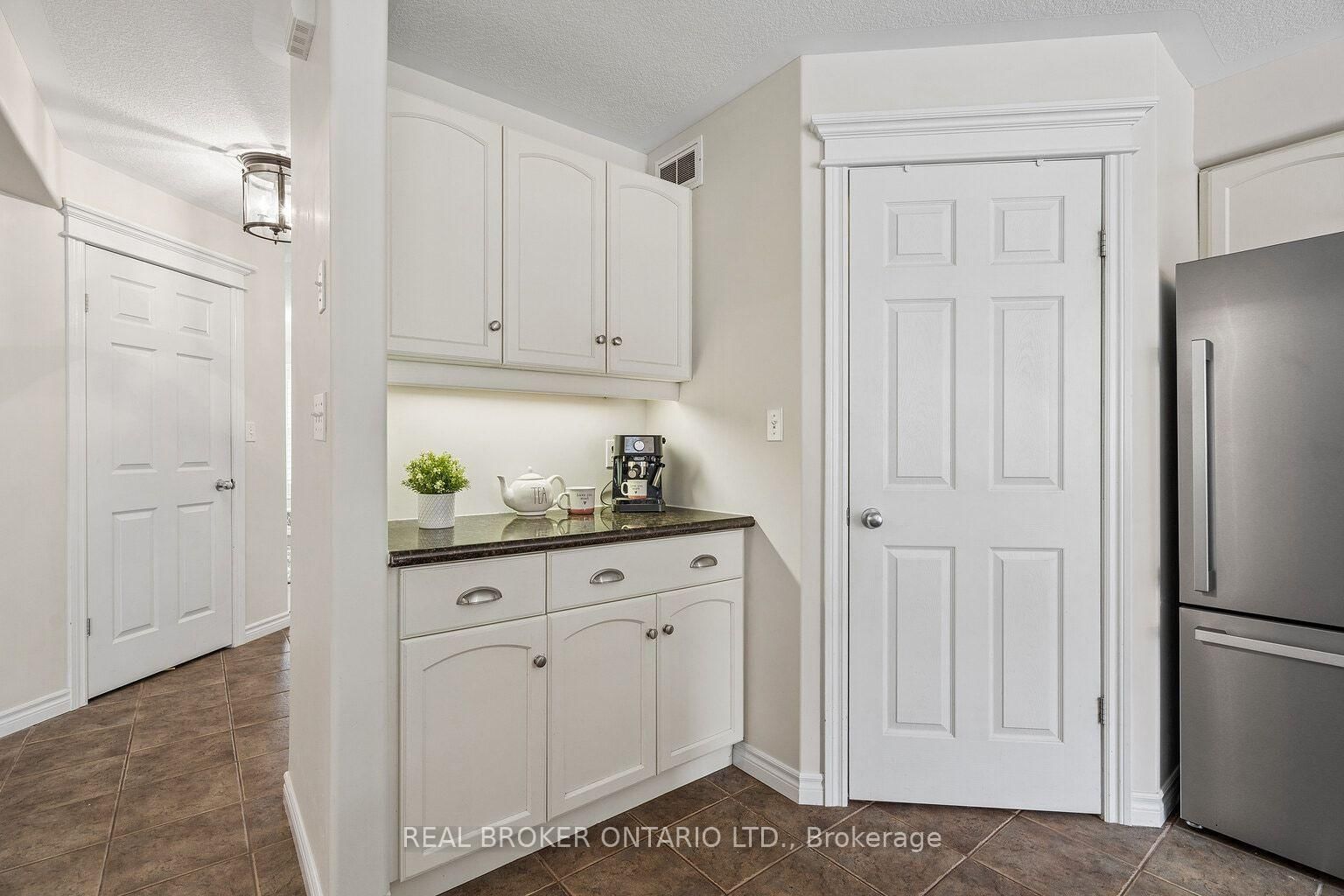 124 Ridge Top Crescent - Photo 15