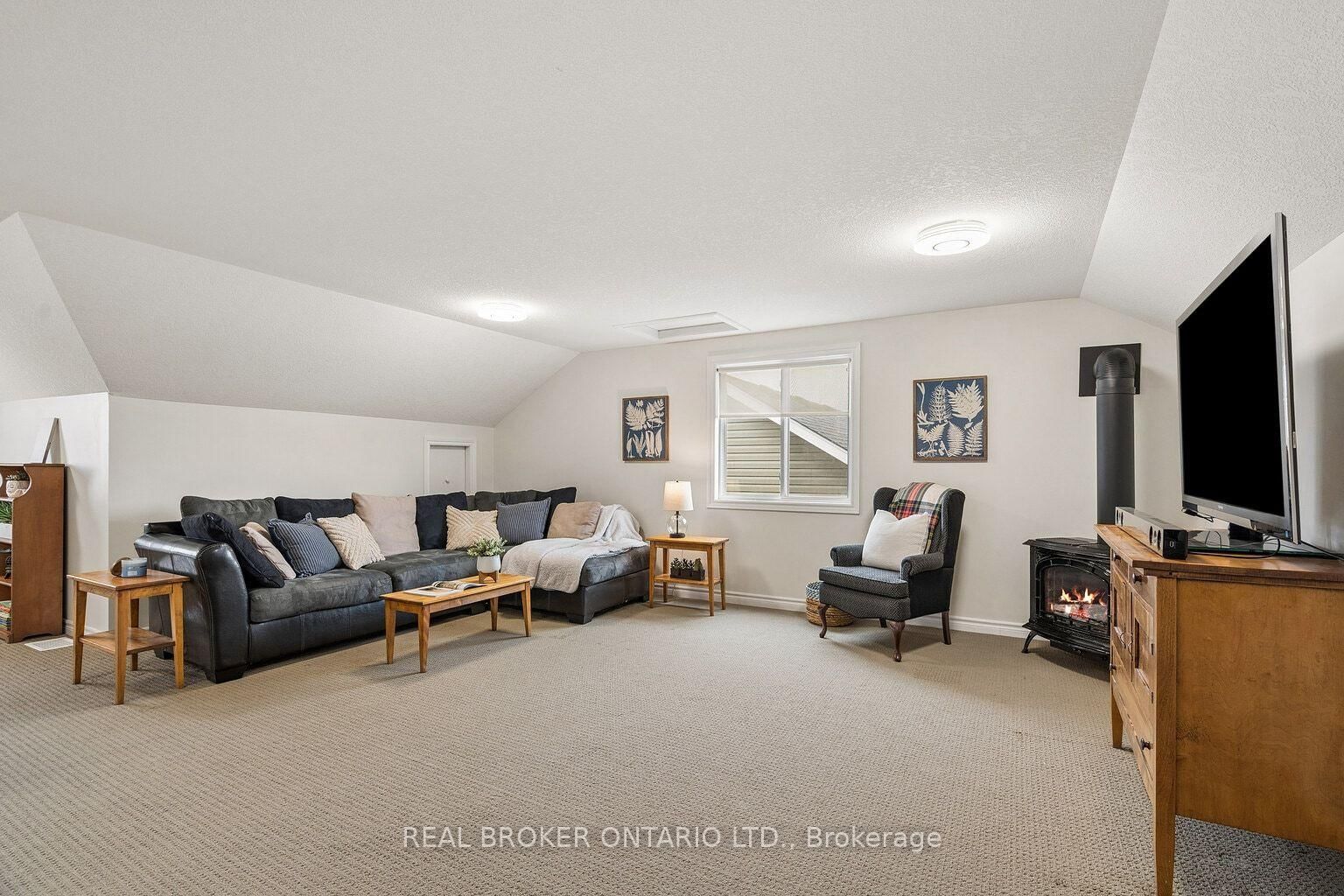 124 Ridge Top Crescent - Photo 34