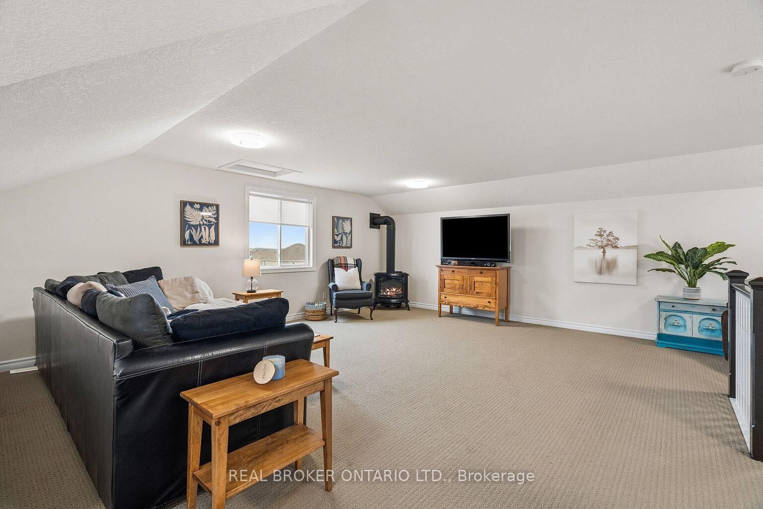 124 Ridge Top Crescent - Photo 35