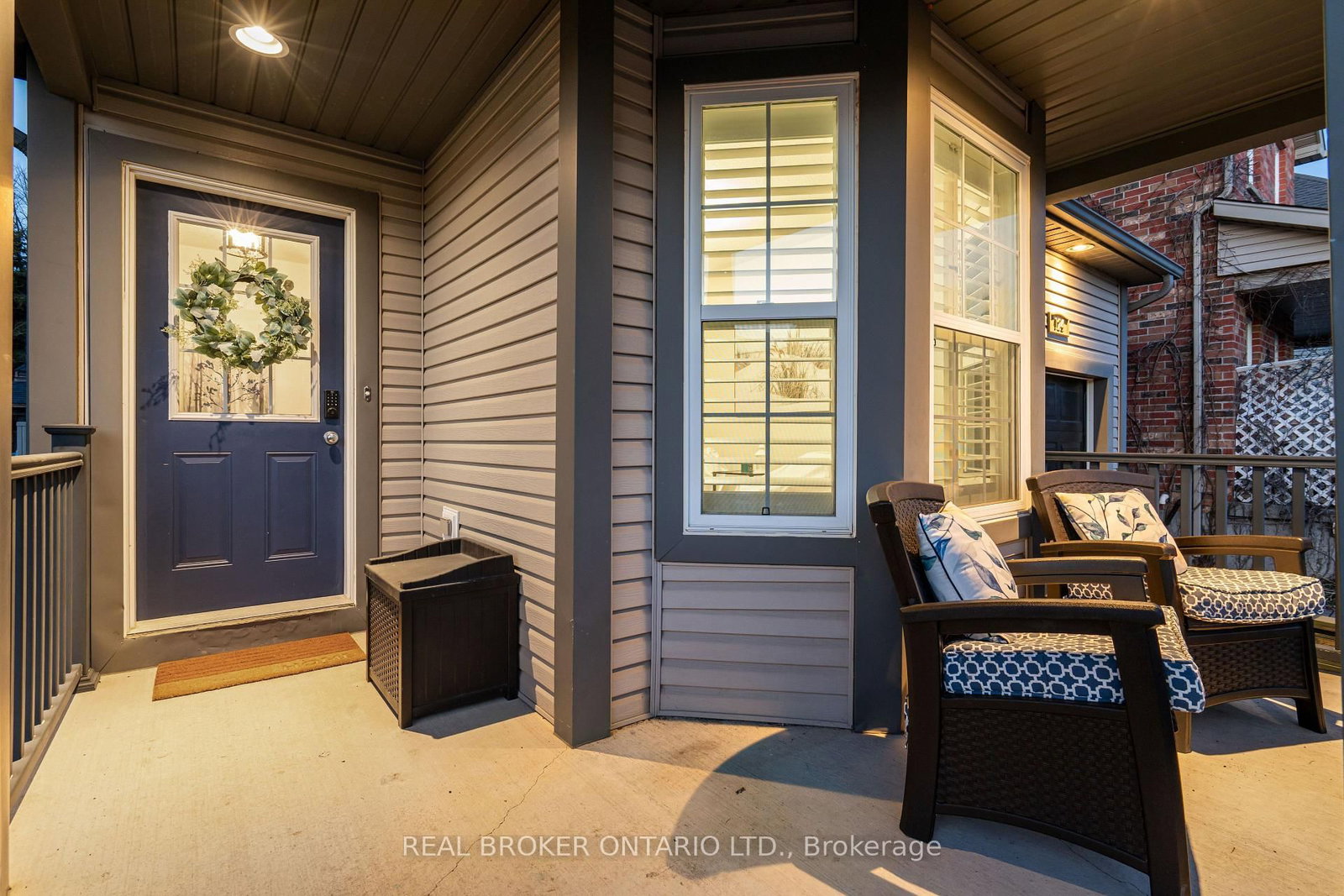 124 Ridge Top Crescent - Photo 5