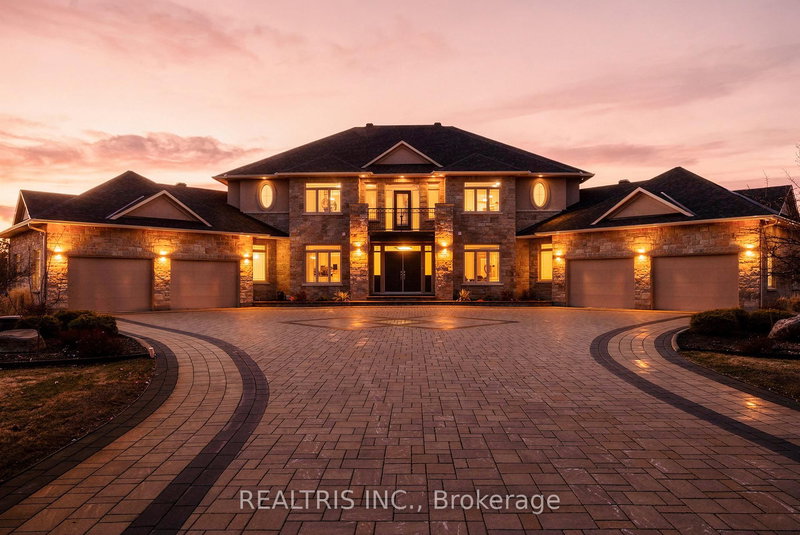 5813 Red Castle Rdge, Ottawa, Ontario