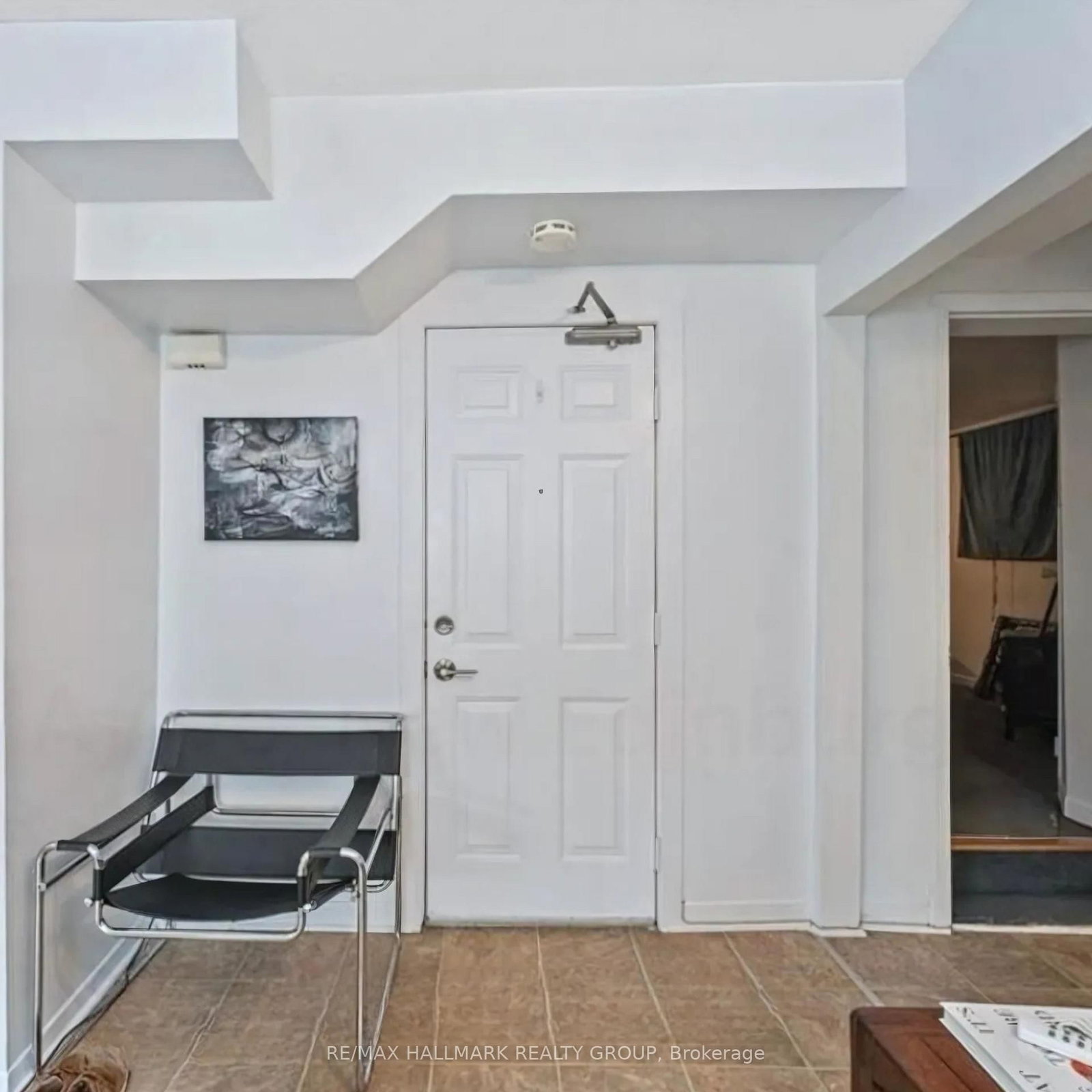 9 ACACIA Avenue, Unit 2 - Photo 7