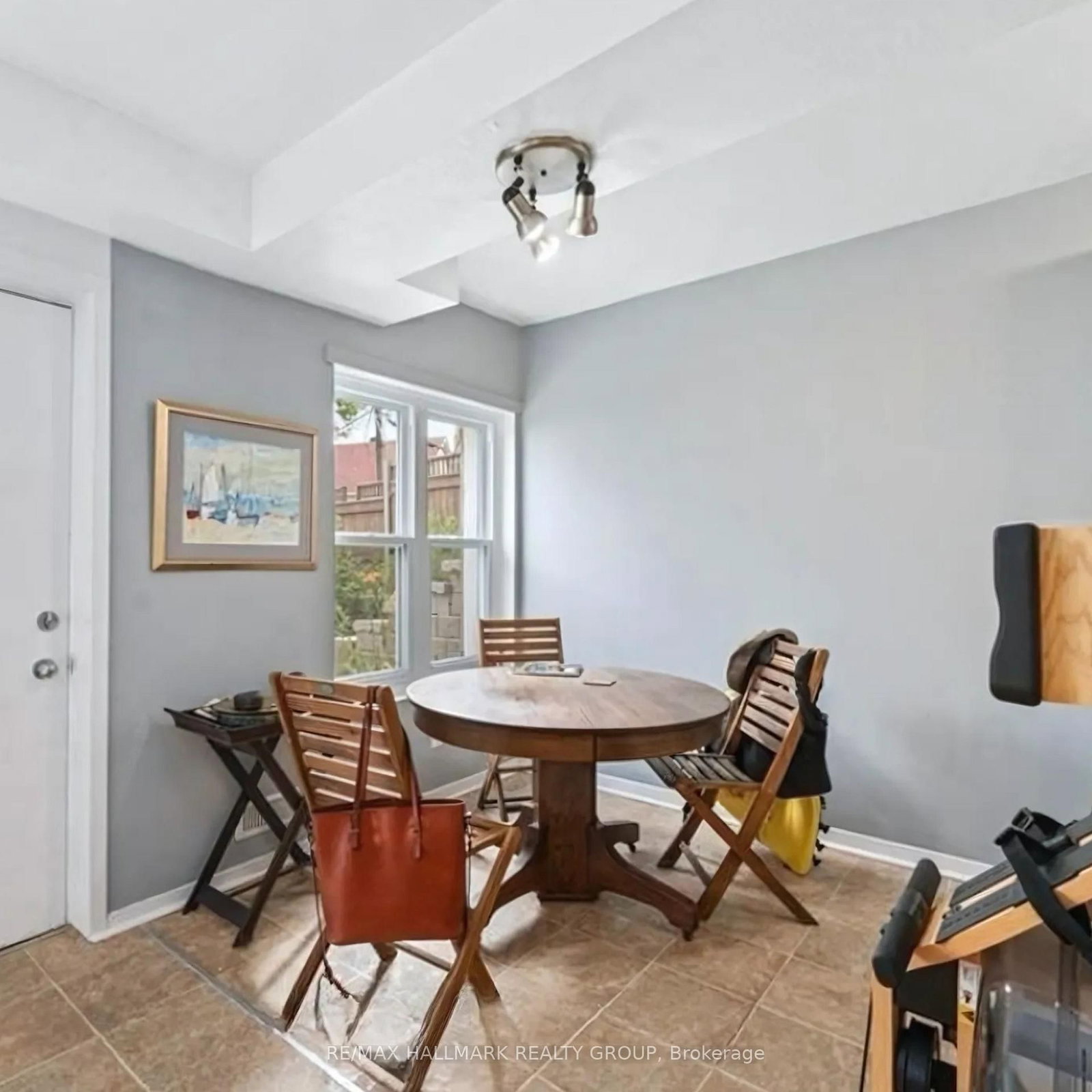 9 ACACIA Avenue, Unit 2 - Photo 9