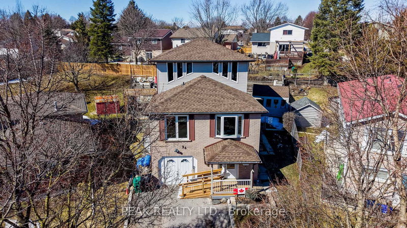 24 Farmington Pl, Kitchener, N2P 1Y3 | Image 2