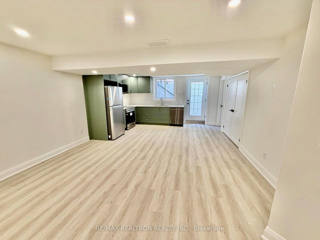 1040 EAGLETRACE Drive