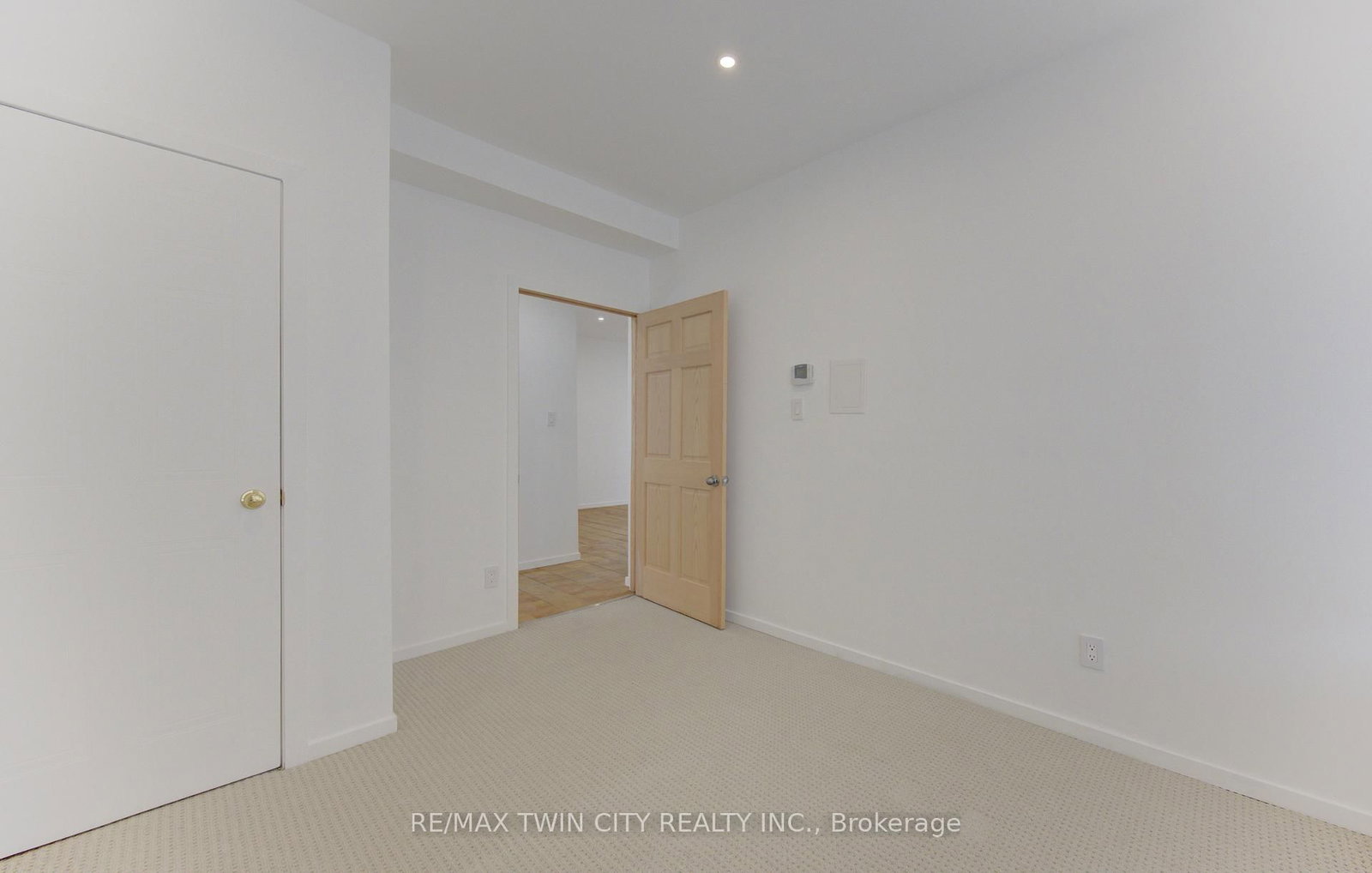 67 Louisa Street W - Photo 25