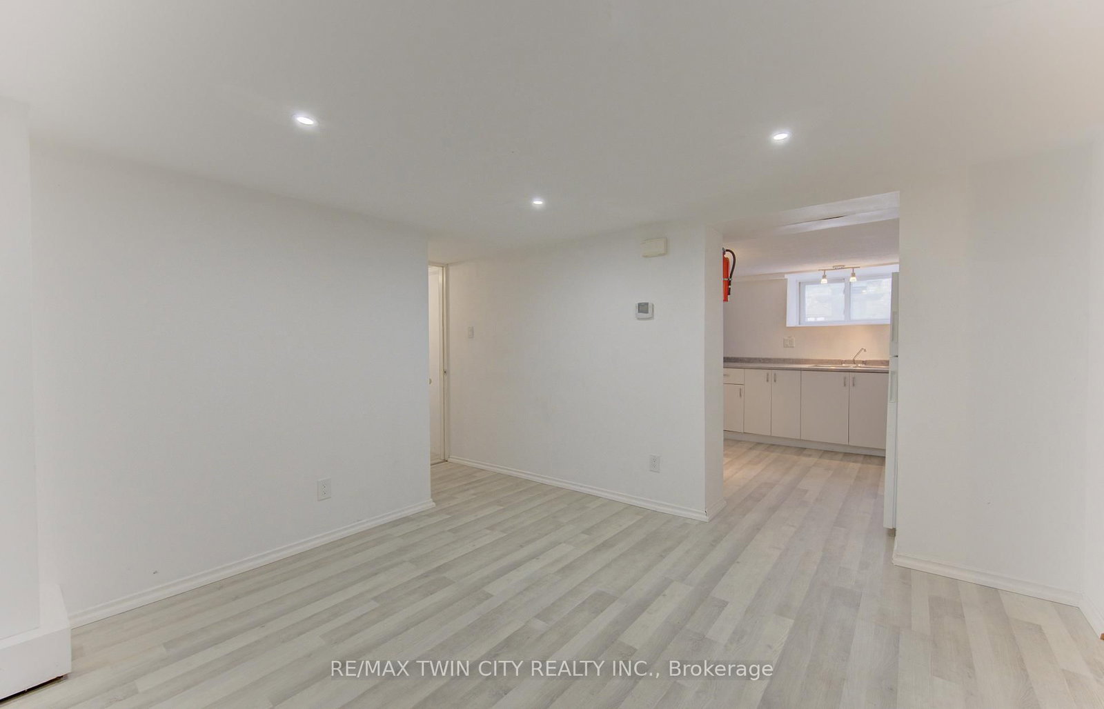 67 Louisa Street W - Photo 27