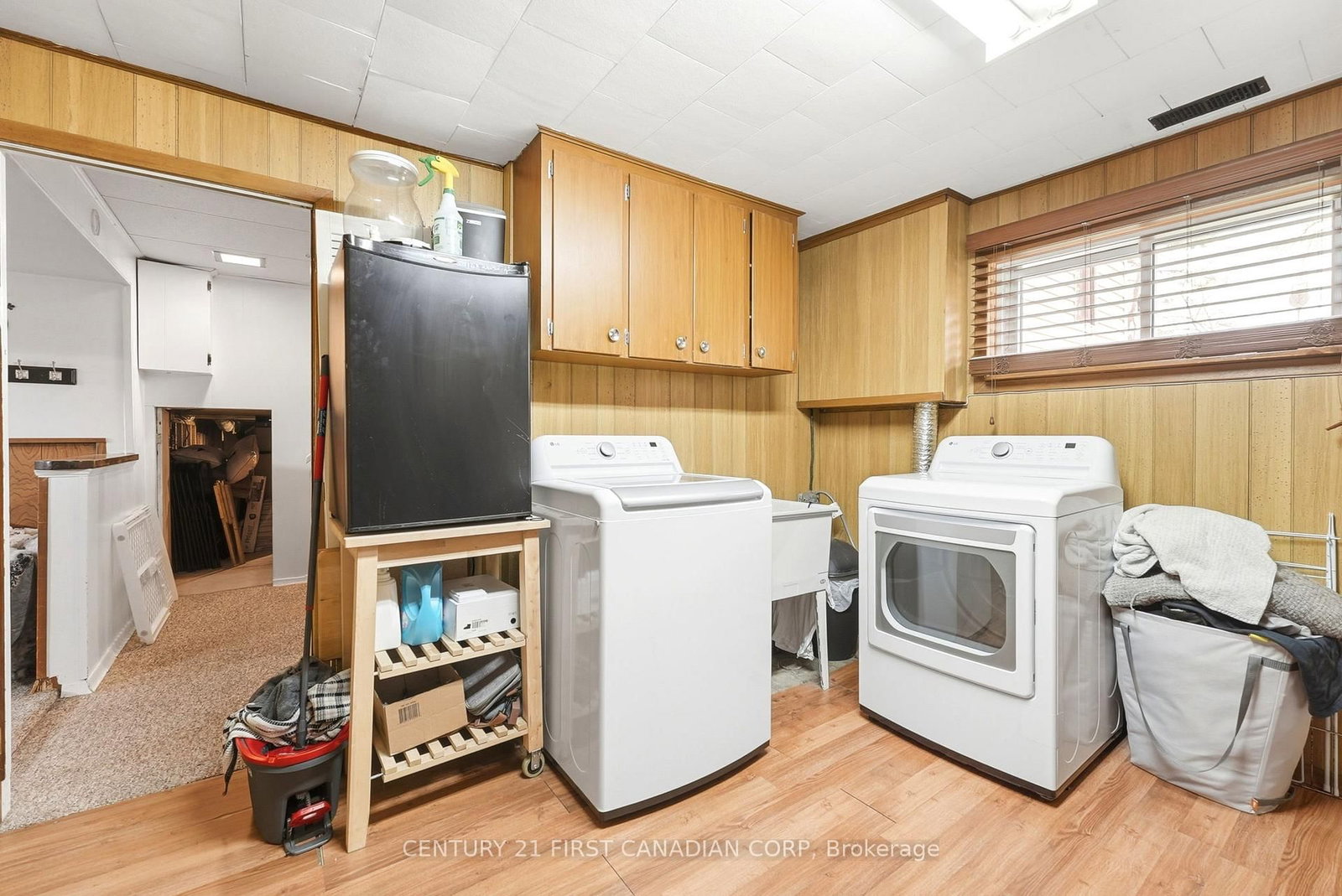 Detached House for sale at 25 Glanworth Avenue, St. Thomas, Ontario, N5R 1E5 - St. Thomas - MLS: X12998610