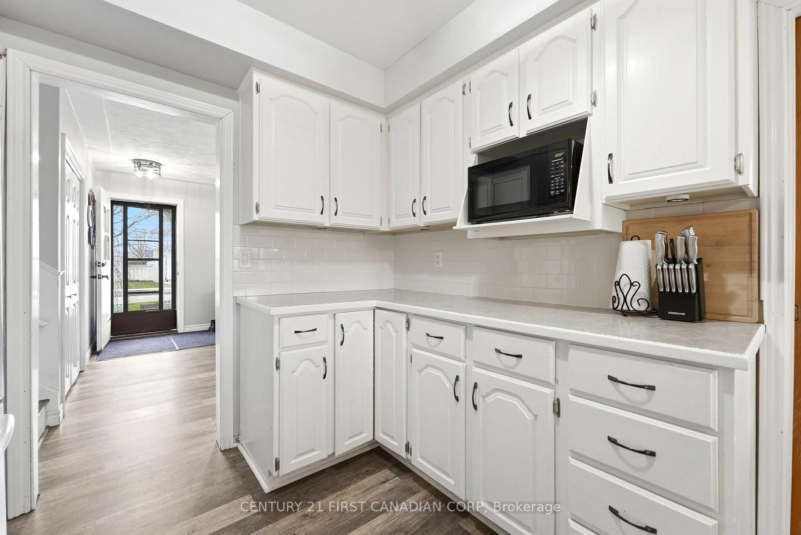 Detached House for sale at 25 Glanworth Avenue, St. Thomas, Ontario, N5R 1E5 - St. Thomas - MLS: X12998610