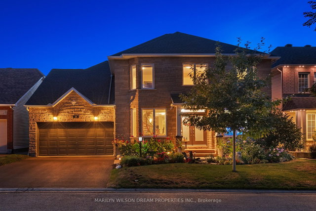 12 Greenpointe Drive