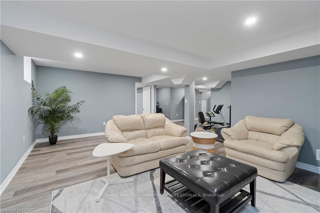 4 Macbean Crescent - Photo 35