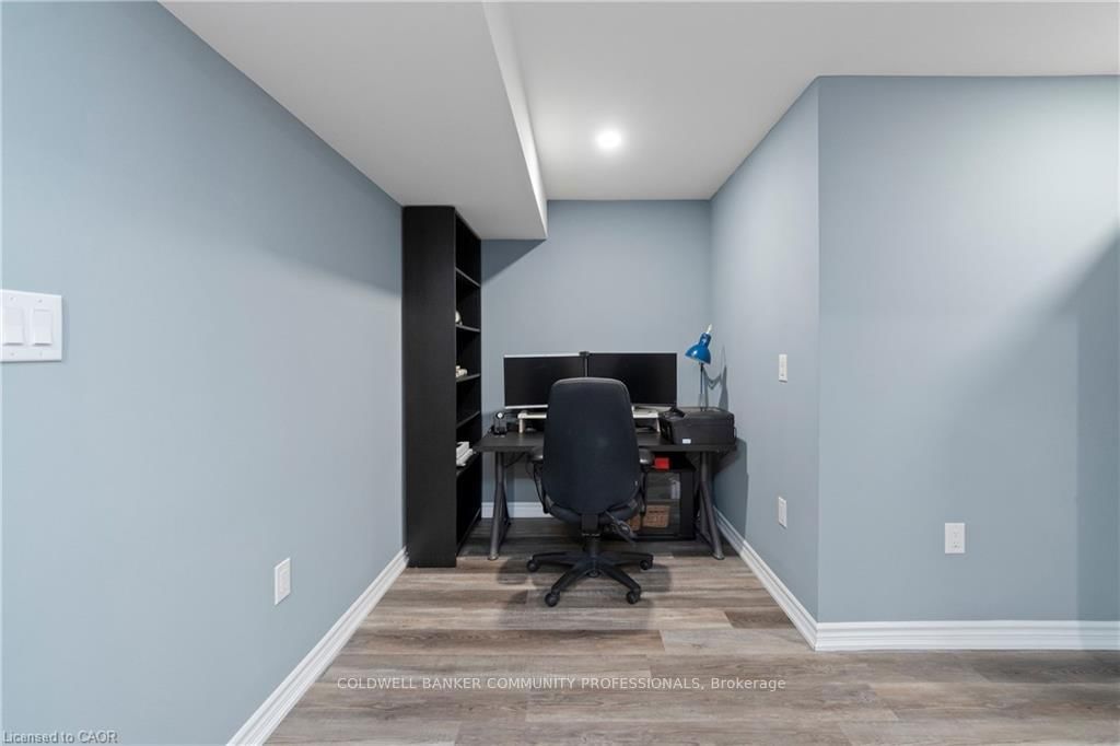 4 Macbean Crescent - Photo 37