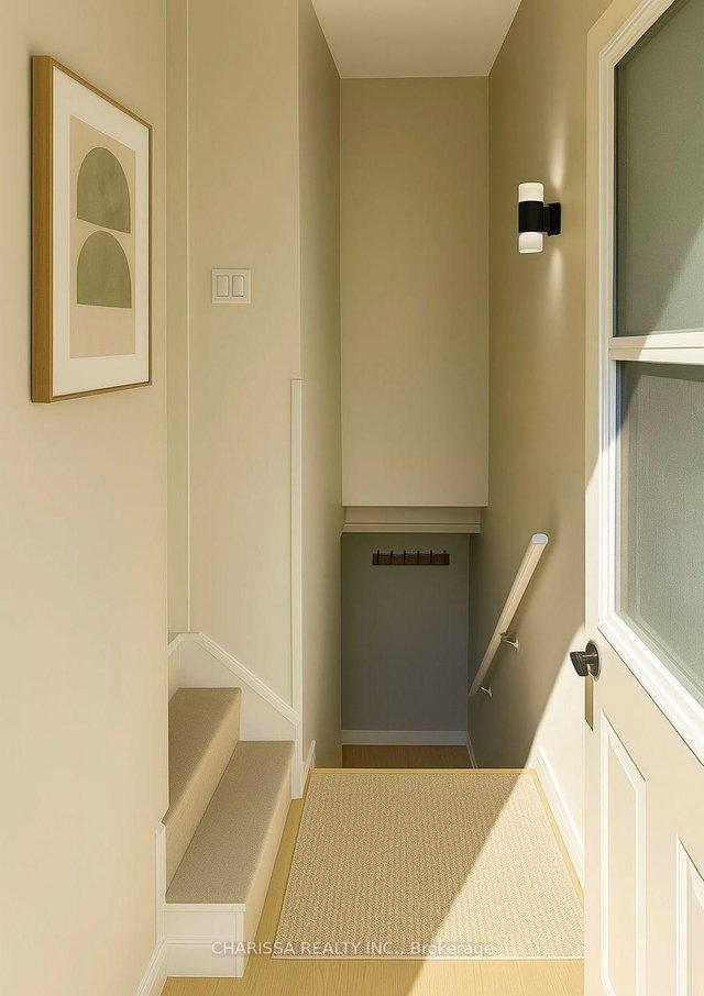 Lower - 37 KINGSLEA Drive