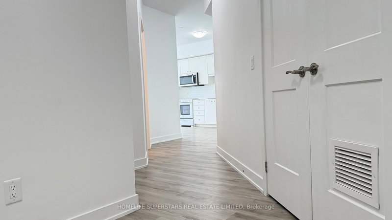 312 - 110 FERGUS Ave, Kitchener, N2A 0K9 | Image 2