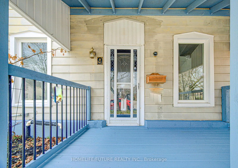 9 Superior St, Brantford, N3S 2J9 | Image 2