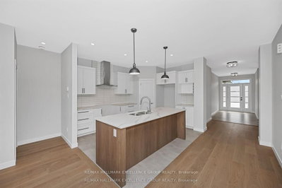 1345 DIAMOND Street — more photos