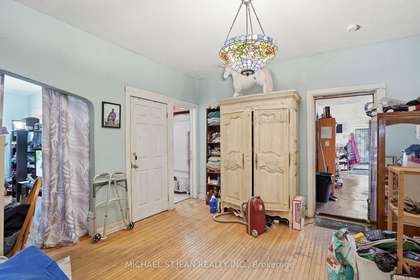 51 Mountain Avenue N - Photo 8